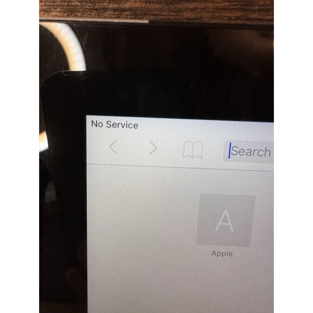 iPad 4 16G Black Silver‎ Model A 1460
